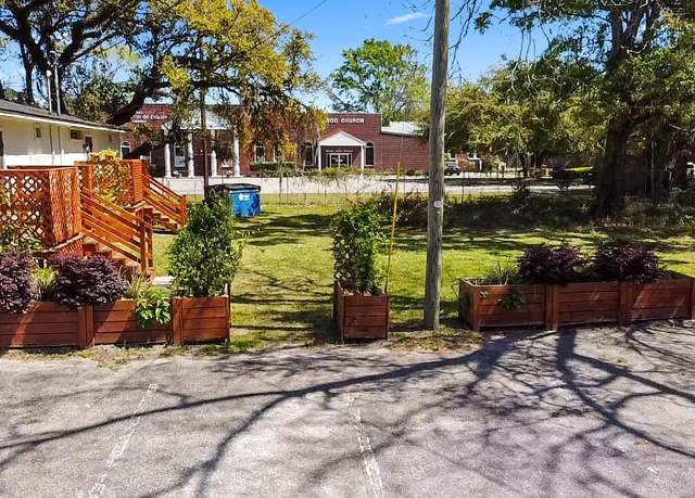 Property at 1497 Remount Rd, North Charleston, SC 29406, 4 beds, 4 baths