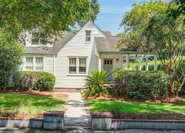 Property at 24 Oakdale Pl, Charleston, SC 29407, 3 beds, 2 baths