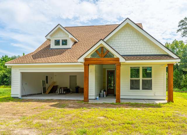 Property at 1089 Irving Manigault Rd, Mcclellanville, SC 29458, 3 beds, 2 baths