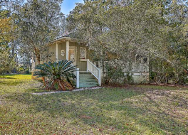 Property at 4401 Prices Bridge Ln, Walterboro, SC 29488, 2 beds, 1 bath