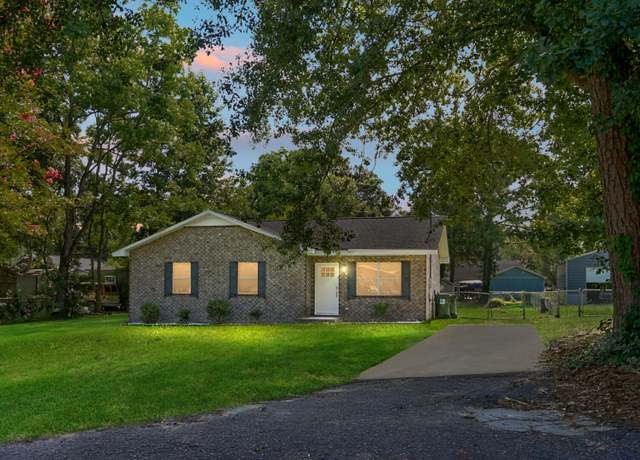 Property at 112 Gardenia Dr, Moncks Corner, SC 29461, 3 beds, 2 baths