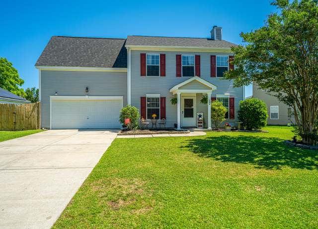 Property at 208 Waterford Ln, Summerville, SC 29483, 4 beds, 2.5 baths