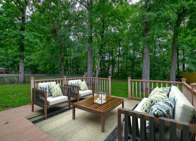 Property at 1616 Dotterers Run, Charleston, SC 29414, 4 beds, 2.5 baths