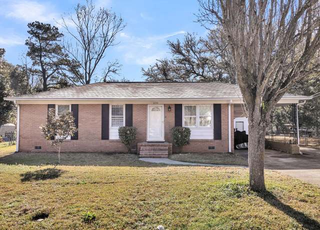 Property at 2236 Pinehurst Ave, Charleston, SC 29414, 3 beds, 2 baths