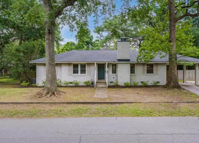 Property at 4924 France Ave, North Charleston, SC 29405, 3 beds, 2 baths