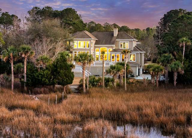 Property at 4051 Colonel Vanderhorst Cir, Mount Pleasant, SC 29466, 4 beds, 4 baths
