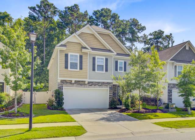 Property at 3798 Sawmill Ct, Mount Pleasant, SC 29429, 5 beds, 3 baths