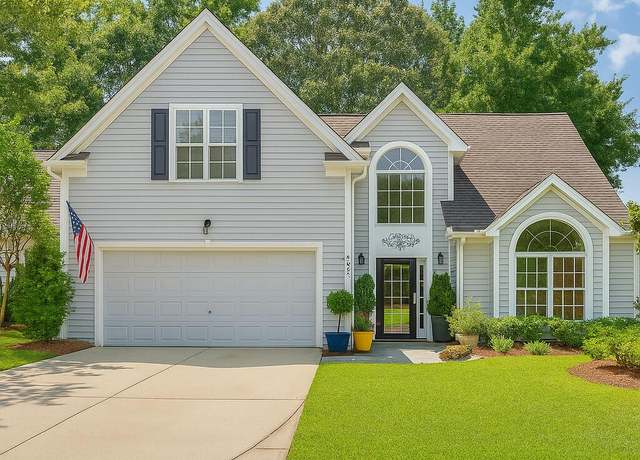 Property at 4869 Law Blvd, Summerville, SC 29485, 4 beds, 2.5 baths