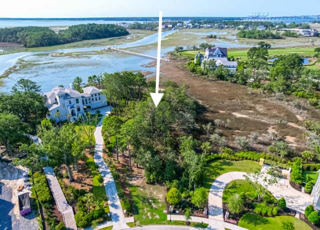 Property at 117 Nobels Point St, Charleston, SC 29492