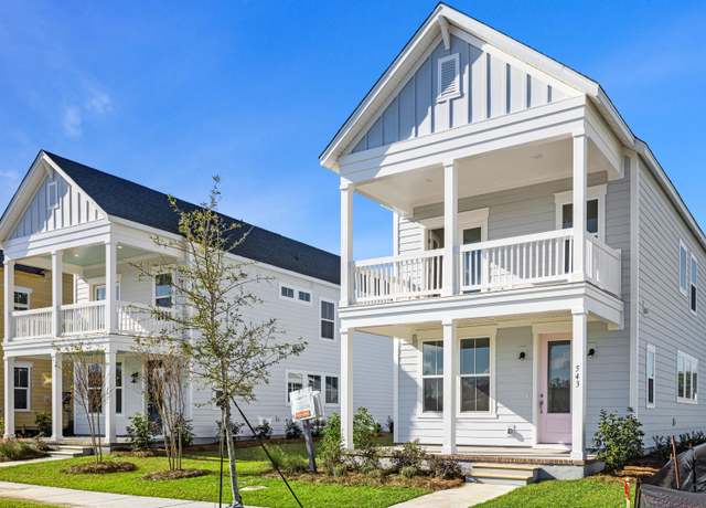 Property at 341 Trailmore Ln, Summerville, SC 29486, 3 beds, 2 baths