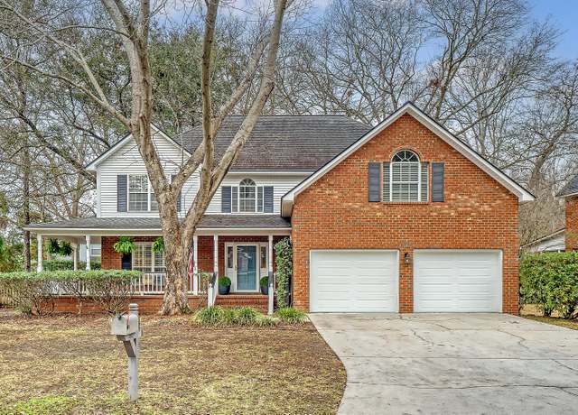 Property at 2072 Middleburg Ln, Mount Pleasant, SC 29464, 4 beds, 2.5 baths