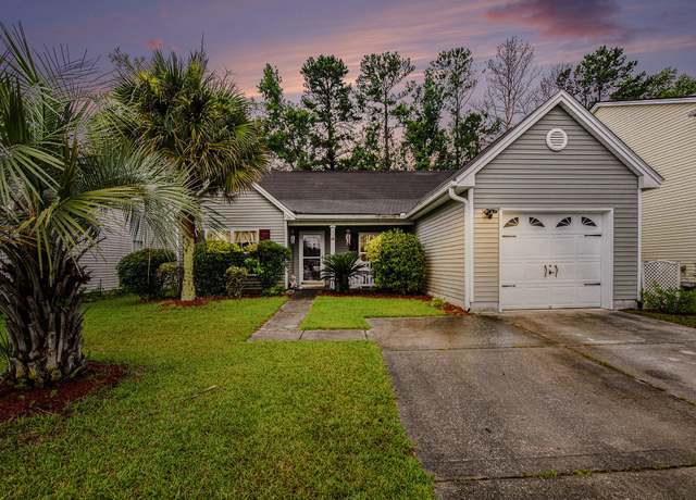 Property at 270 Avonshire Drive Dr, Summerville, SC 29483, 3 beds, 2 baths