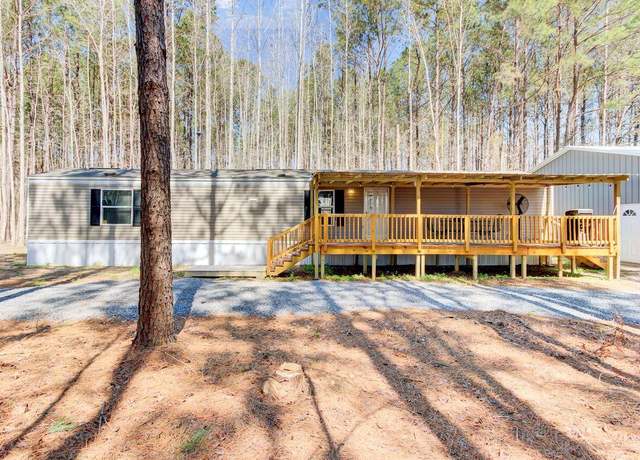 Property at 126 Walters Rd, Kingstree, SC 29556, 3 beds, 2 baths