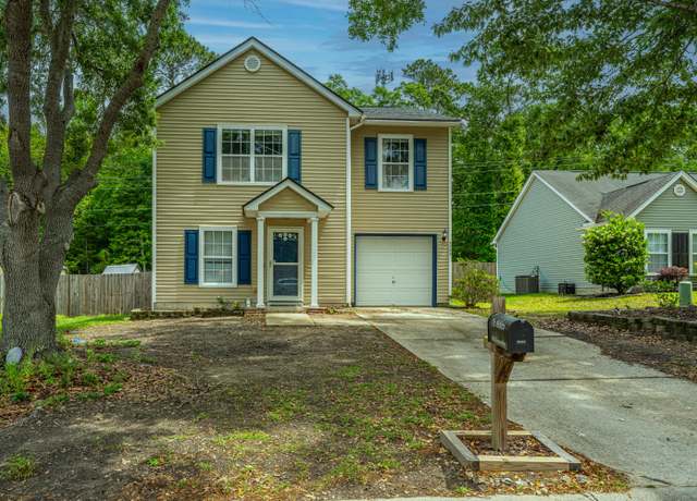 Property at 5088 Thornton Dr, Summerville, SC 29485, 3 beds, 2.5 baths