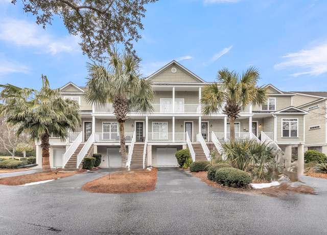 Property at 1204 Hopeman Ln, Mount Pleasant, SC 29466, 2 beds, 2.5 baths