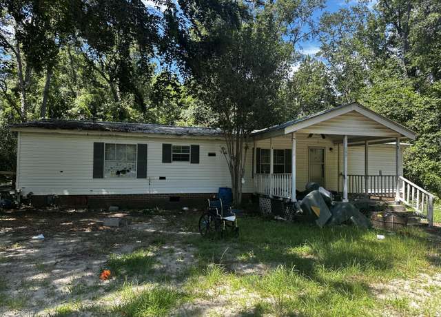 Property at 199 Sparklewood Dr, Orangeburg, SC 29115, 3 beds, 2 baths