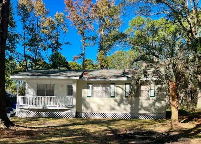 Property at 6144 Smith Rd, Ravenel, SC 29470, 3 beds, 1 bath