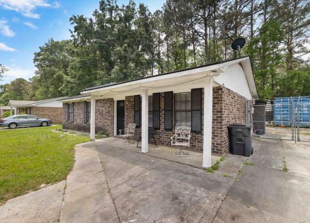 Property at 317 Dorchester Manor Blvd, North Charleston, SC 29420, 3 beds, 2 baths