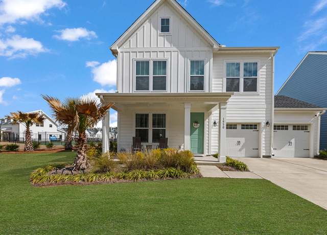 Property at 1530 Homecoming Blvd, Ravenel, SC 29470, 3 beds, 2.5 baths