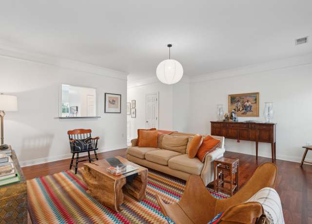 Property at 241 Howle Ave Unit F, Charleston, SC 29412, 2 beds, 2.5 baths
