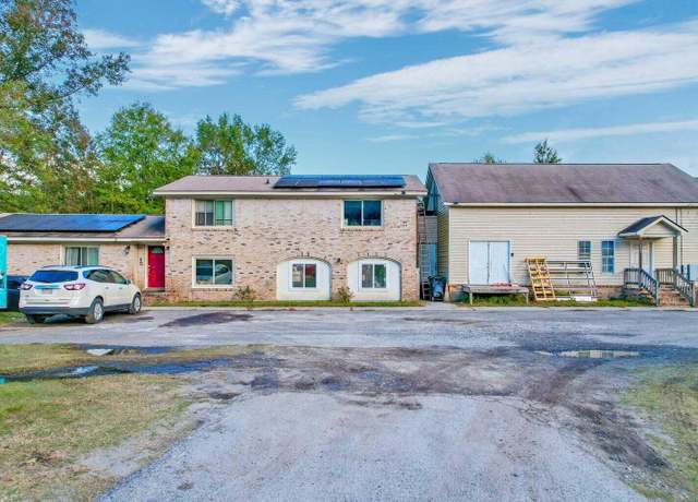 Property at 2860 Bacons Bridge Rd, Summerville, SC 29485, 4 beds, 3 baths