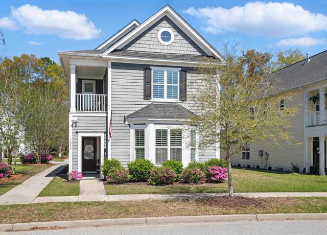 Property at 3020 Plumier Pl, Charleston, SC 29414, 4 beds, 3.5 baths