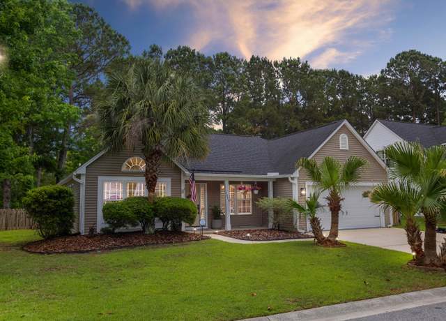 Property at 1525 Cypress Pointe Dr, Mount Pleasant, SC 29466, 3 beds, 2 baths