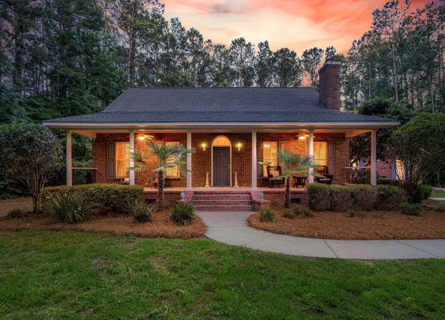 Property at 152 Candace Dr, Ridgeville, SC 29472, 4 beds, 2 baths