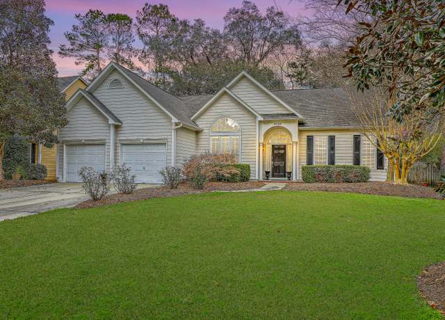 Property at 2005 Carriage Way, Summerville, SC 29485, 4 beds, 3.5 baths