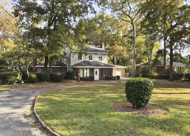 Property at 1104 2nd Ave, Kingstree, SC 29556, 3 beds, 3 baths