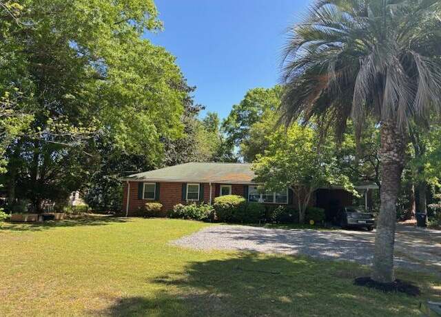 Property at 709 N Cedar St, Summerville, SC 29483, 3 beds, 2 baths