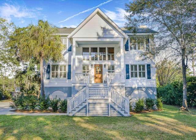 Property at 366 Stringer Aly, Mount Pleasant, SC 29464, 3 beds, 2.5 baths