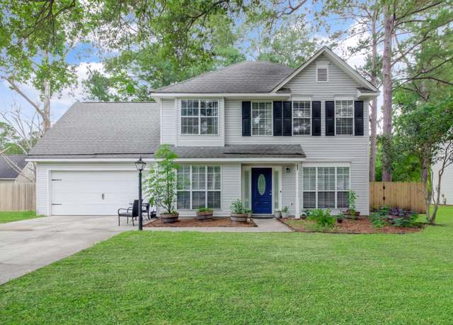 Property at 709 Black Oak Blvd, Summerville, SC 29485, 4 beds, 2.5 baths