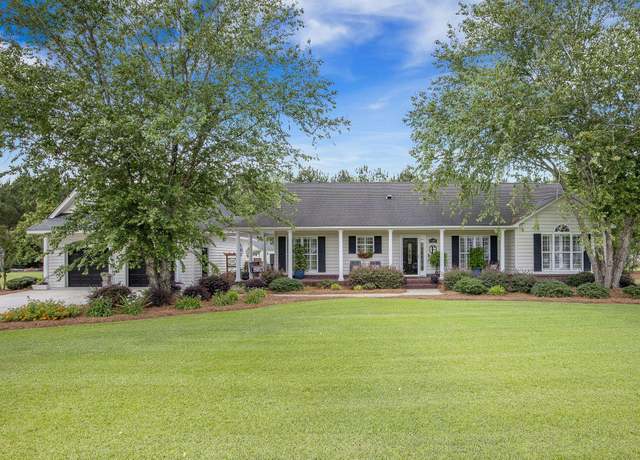 Property at 127 Travis Hill Rd, Moncks Corner, SC 29461, 3 beds, 3 baths