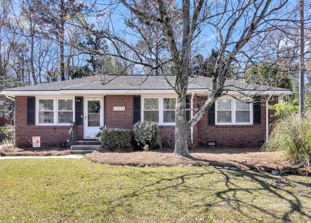 Property at 5921 Oak St, Hanahan, SC 29410, 3 beds, 1 bath