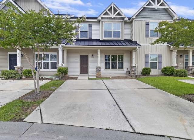 Property at 242 Swallowtail Ln, Goose Creek, SC 29445, 2 beds, 2.5 baths