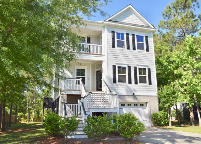 Property at 521 Sanders Farm Ln, Wando, SC 29492, 5 beds, 3 baths
