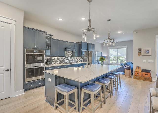 Property at 503 Marsh Cove Cir, Summerville, SC 29486, 2 beds, 2 baths