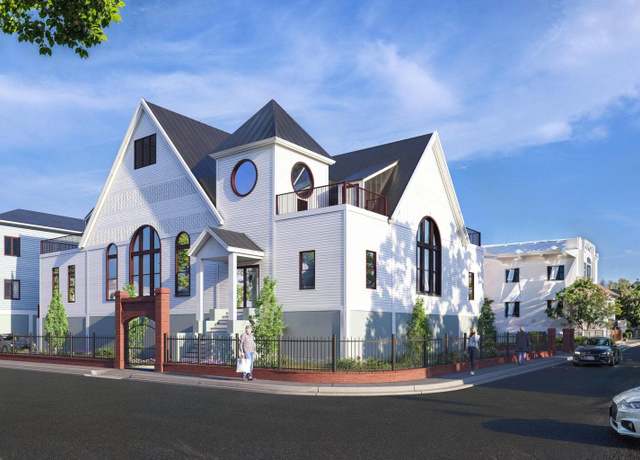 Property at 52 Cooper St, Charleston, SC 29403