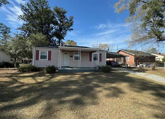 Property at 827 Berry St, Orangeburg, SC 29115, 3 beds, 1 bath