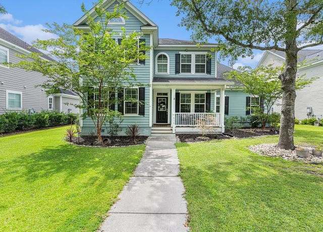 Property at 414 Hamlet Cir, Goose Creek, SC 29445, 4 beds, 3.5 baths