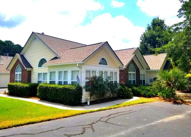 Property at 114 Ashley Villa Cir Unit B, Charleston, SC 29414, 3 beds, 2 baths