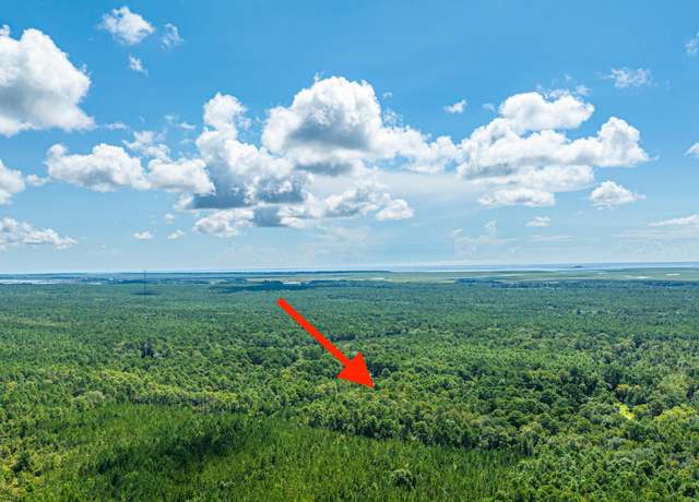 Property at 808 Society Rd, Mcclellanville, SC 29458