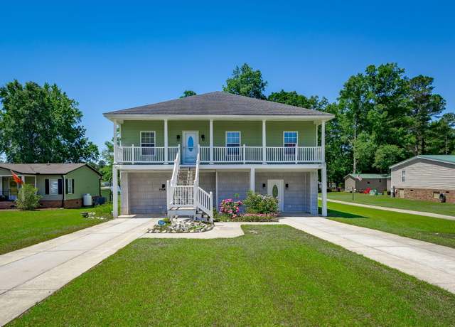 Property at 1124 Mill Creek Dr, Manning, SC 29102, 3 beds, 3 baths
