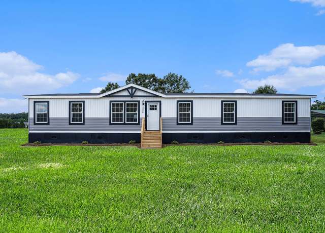 Property at 1326 Givhans Rd, Ridgeville, SC 29472, 5 beds, 3 baths