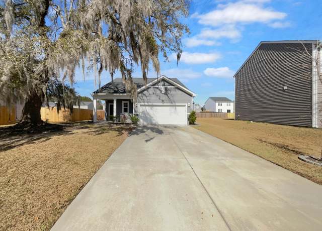 Property at 431 Eva St, Moncks Corner, SC 29461, 3 beds, 2 baths