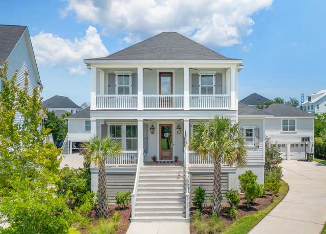 Property at 1722 Trewin Ct, Charleston, SC 29492, 6 beds, 5 baths