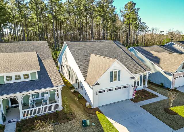 Property at 3204 Cross Vine Ln, Summerville, SC 29483, 2 beds, 2 baths