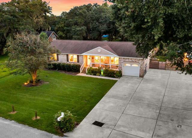 Property at 3591 Bayou Rd, Johns Island, SC 29455, 4 beds, 3 baths