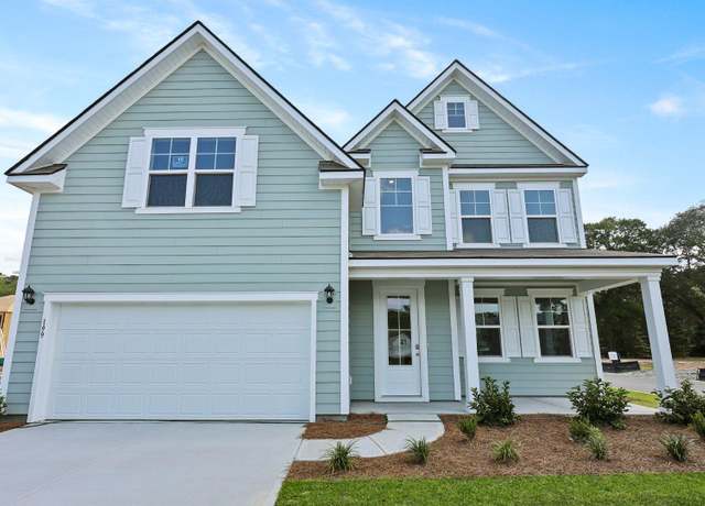 Property at 199 E Pinckney St, Summerville, SC 29485, 4 beds, 2.5 baths